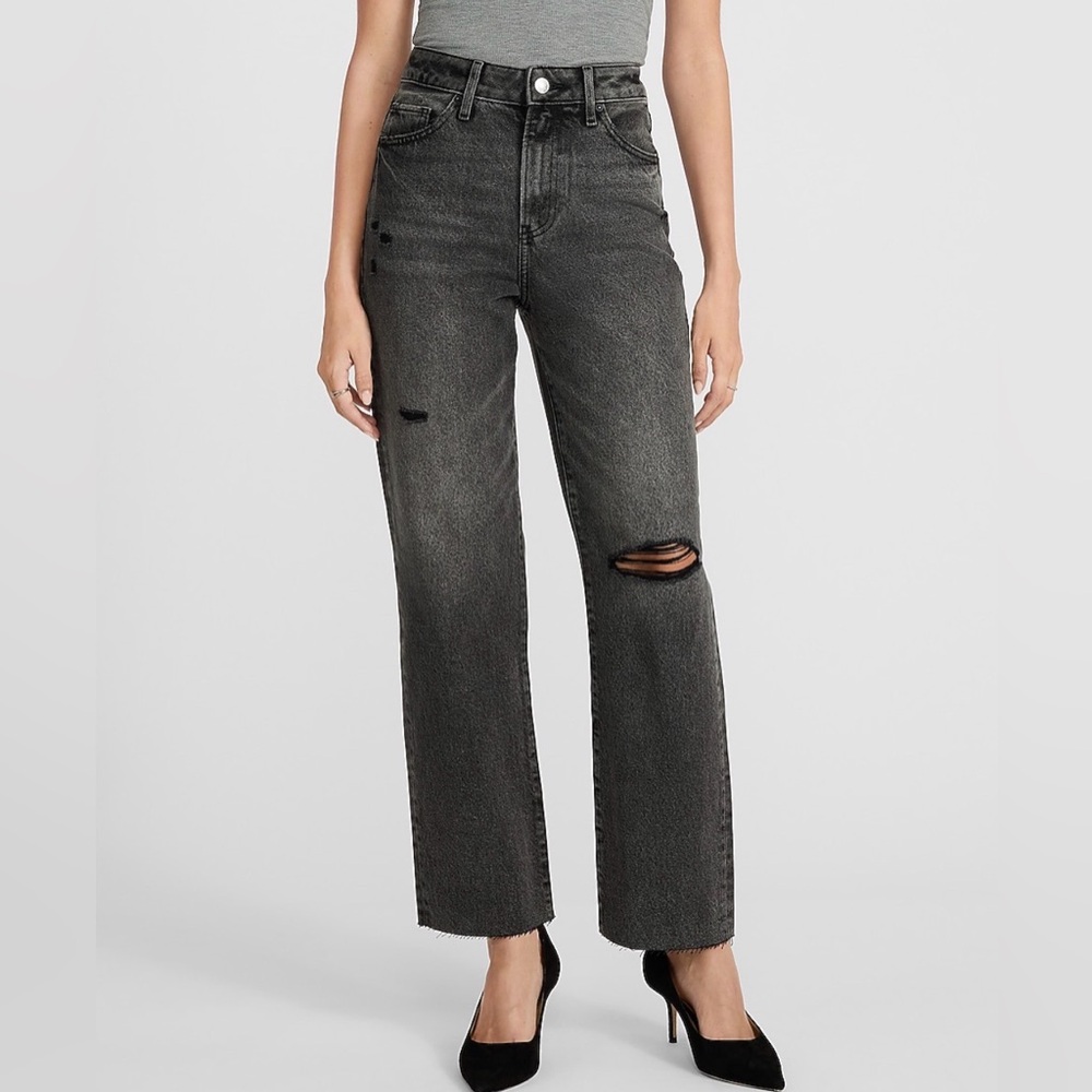 Express High-Rise Straight Leg Distressed Jeans in Charcoal